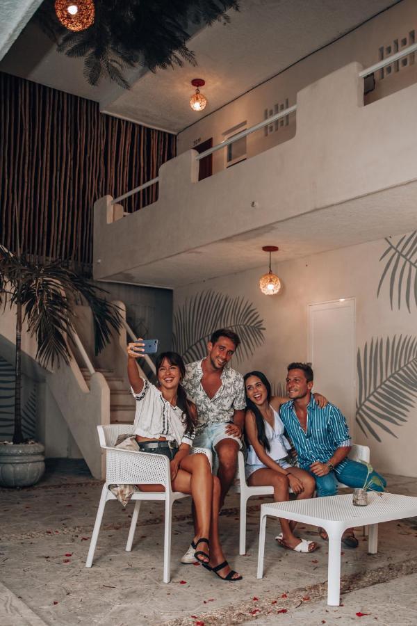 Ahava Hotel Playa del Carmen Exterior foto